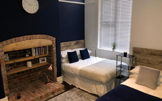 Sapphire Suite Sasco Apartments
