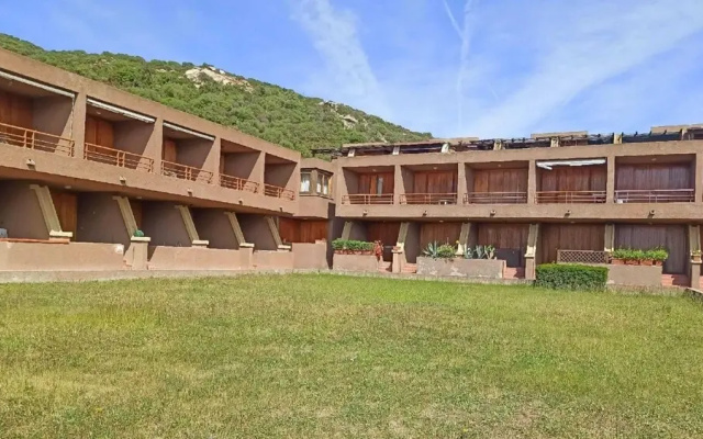 Apartment for 6-people in Olbia With Garden