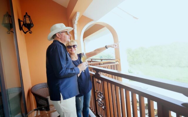 Allegro Hoi An. A Little Luxury Hotel & Spa