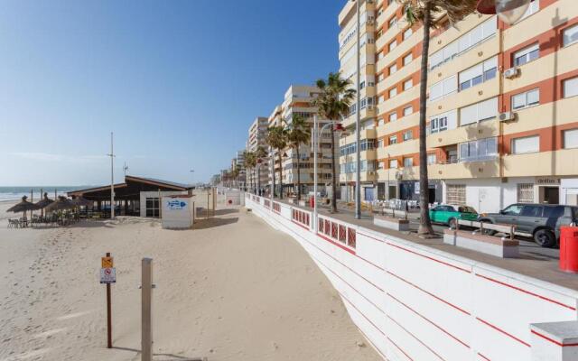 BLUE Atlantic Family Home by Cadiz4Rentals