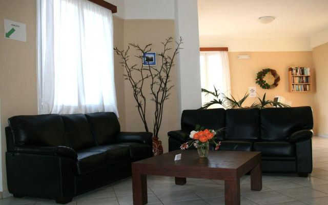 Renieris Hotel