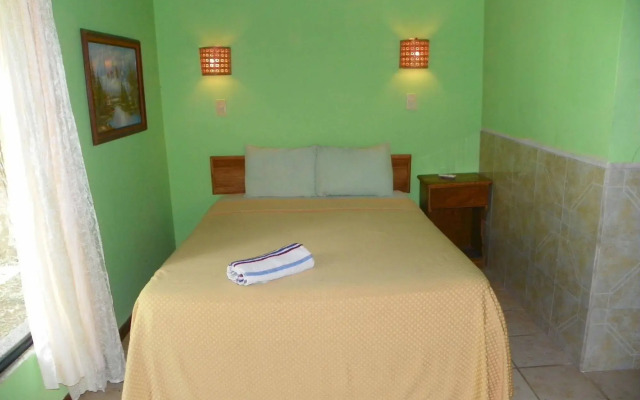 Pizote Lodge