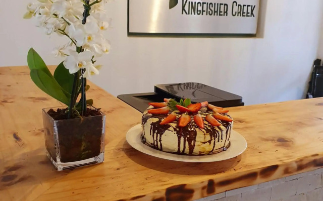 Kingfisher Creek Safari Lodge