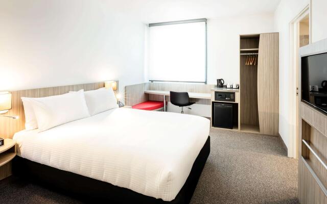 ibis Mackay