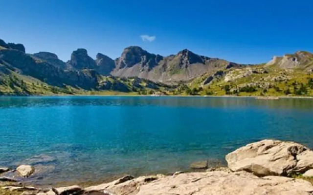 Sleek Allos Ski Chalet