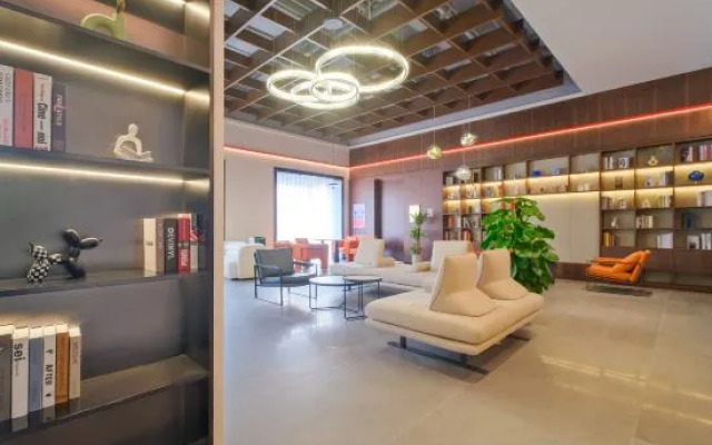 Taizhou Moke Hotel (Taizhou Sports Center)