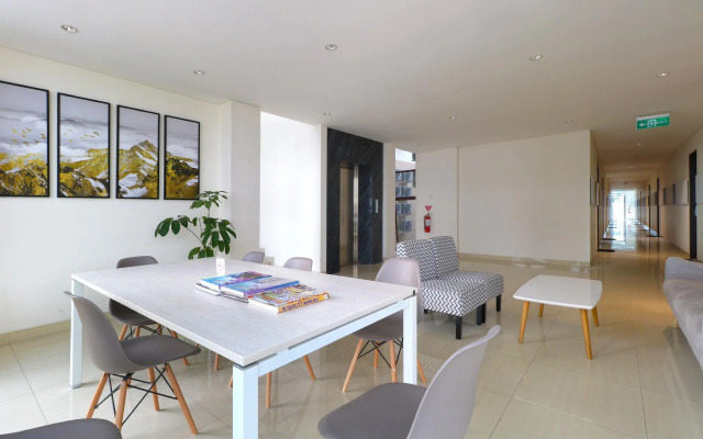 Plaza 54 Residence (Vaccinated Staff)