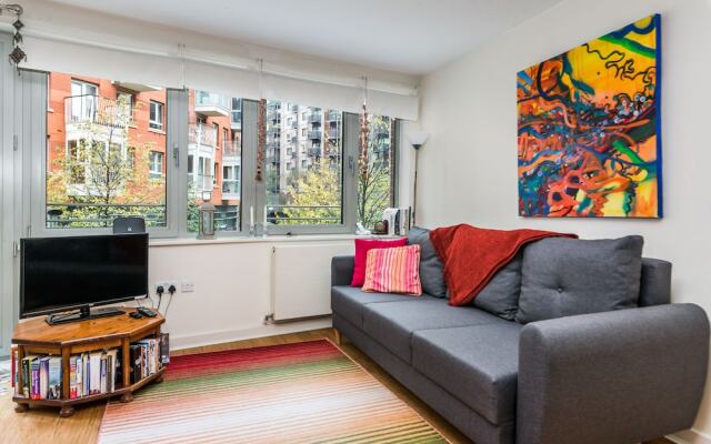 NEW Fantastic Modern 1 Bedroom Flat Holloway Road