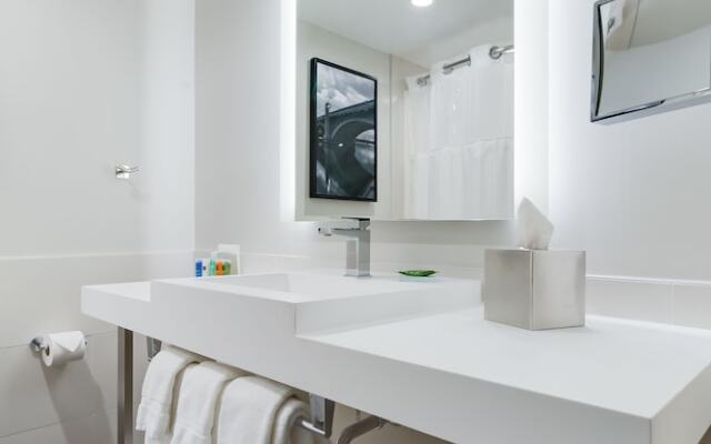 Radisson Hotel Phoenix Airport