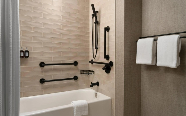 The Otis Hotel Austin, Autograph Collection