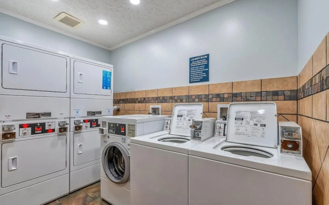 Bluewater Resort 513