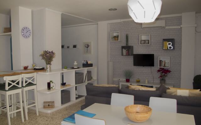 Living4Malaga Loft San Francisco