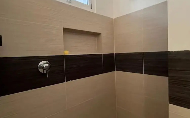 Spacious Unit 1 201