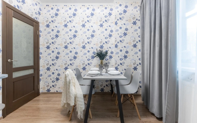 Апартаменты Комфорт на улице Амирхана Еники 17