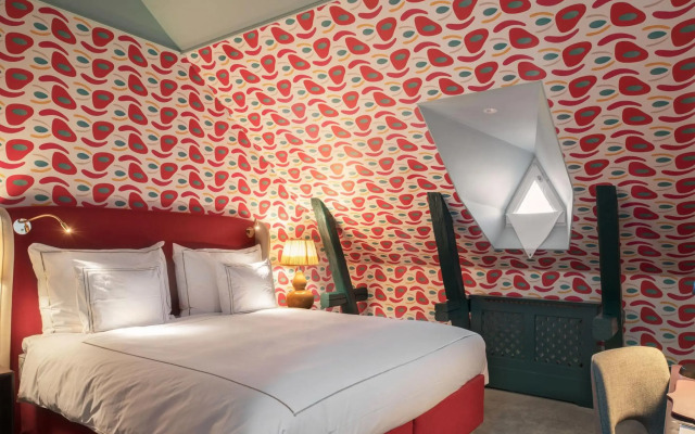 The Sparrow Hotel