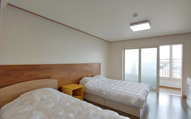 Jeju Hill Hotel