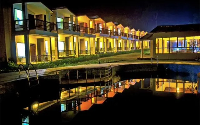 Corbett Rattan Elwood Resort