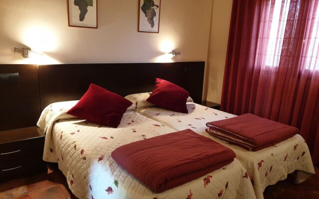 Hotel Rural Pago de Tharsys