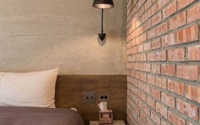 Wild Hotel