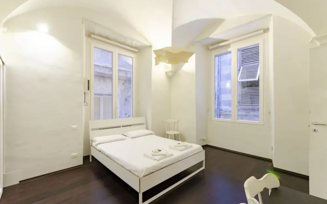 JOIVY Great Flat Near Aquarium