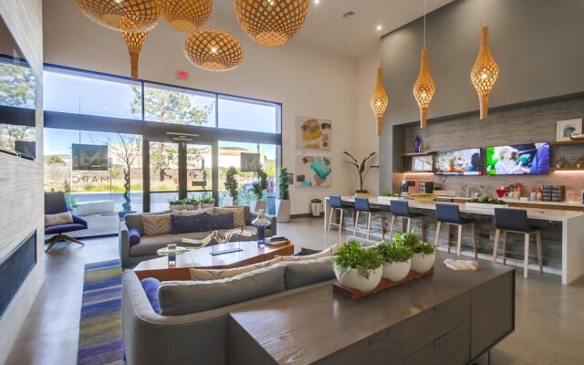 The Luxe Suites of San Marcos