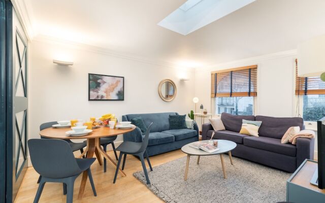 Knightsbridge - Hyde Park Apartment
