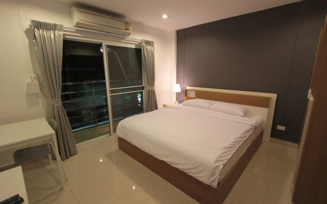 Napaville Huai Khwang