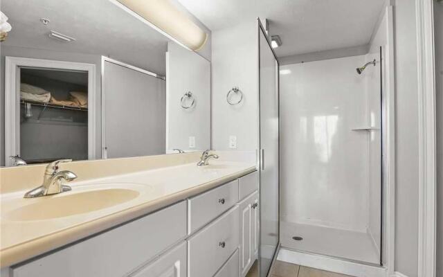 Treasure Island 802 - Two Bedroom Condo