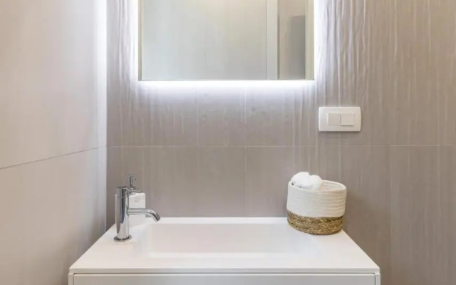 Adriatik Lux Teatro 2