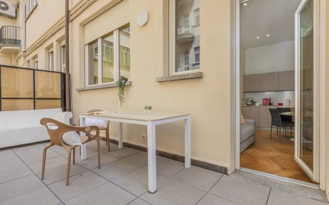 Elegant Home with Terrace