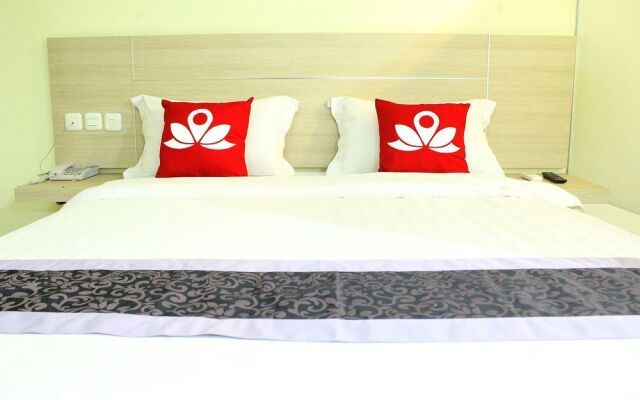 ZEN Rooms Batu Ceper Pecenongan