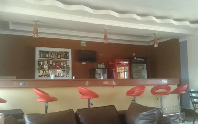 Home Park Motel