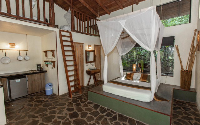 Canaima Chill House