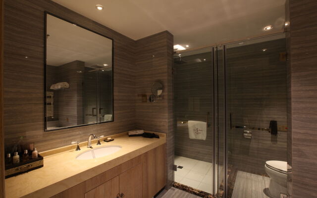 Star World International Hotel