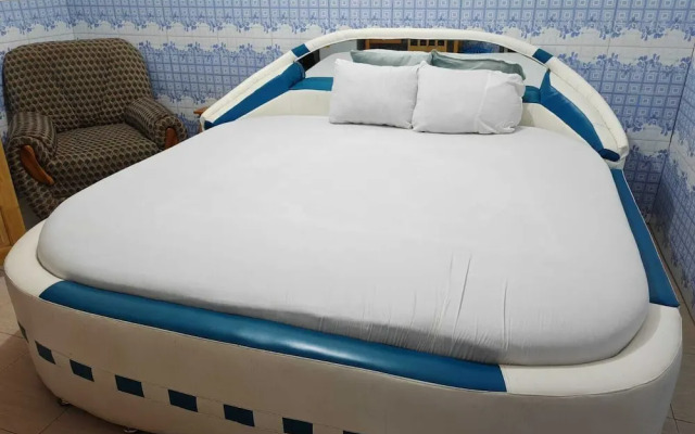 Elizz Guest House