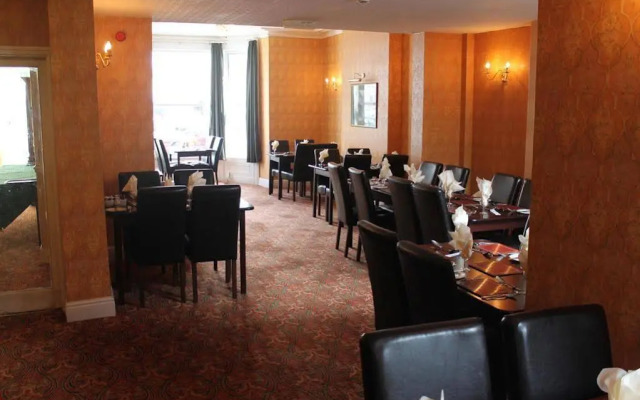 New Loretta Hotel