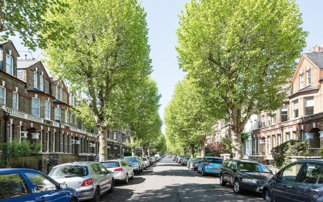Amazing 2BR Flat in the Very Heart of London!