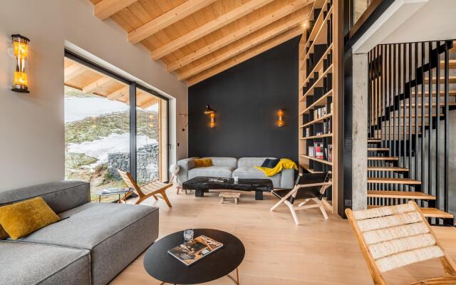 Nelcote - Design And Luxury Chalet with Hot Tub