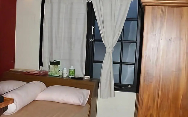Lagura Residence
