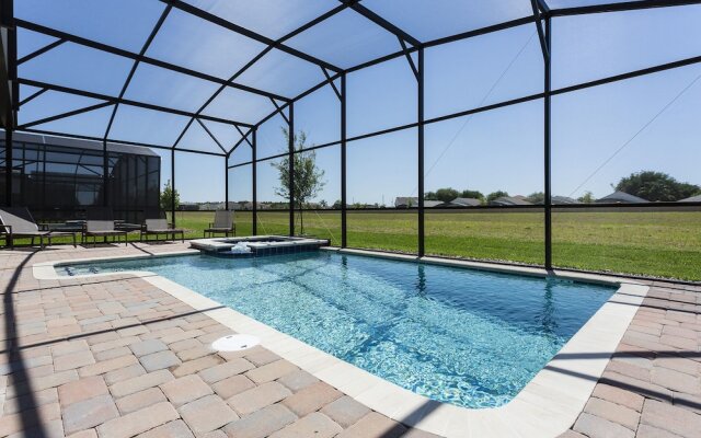 1300bw- Non Renting 5/1/2022 The Retreat at Championsgate