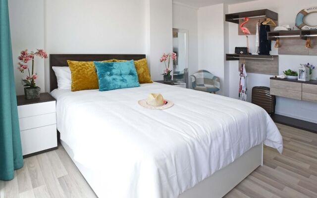 Amadores C&H Suites