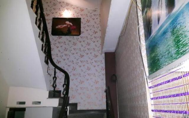 Phuong Dong 2 Guesthouse