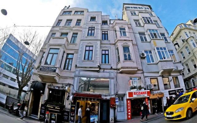 Taksim Alya Suites