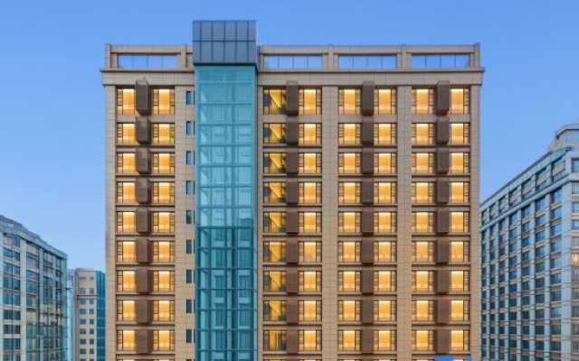 Yunshang Rezen Hotel (Guiyang Huaxi District Government Mingzhu Avenue Metro Station Branch) – Exterior – Guiyang