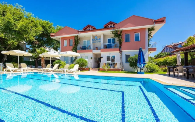 Safak Oasis Hotel