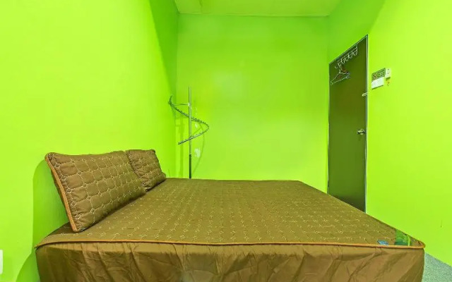 Au Homestay by Oyo Rooms
