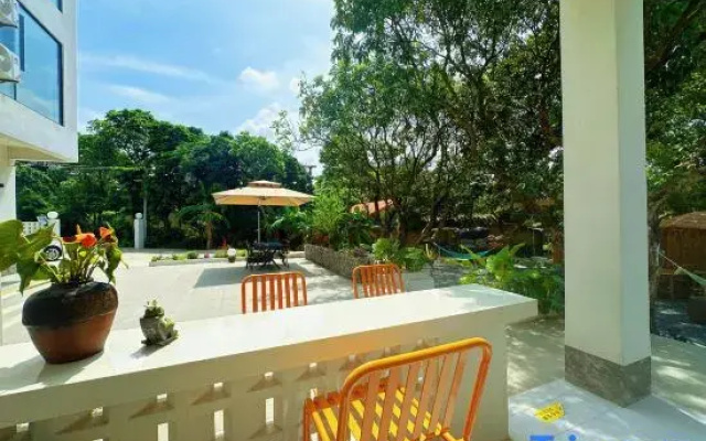 Feeling Relaxed Garden Hotel