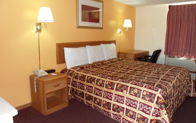 Rodeway Inn & Suites