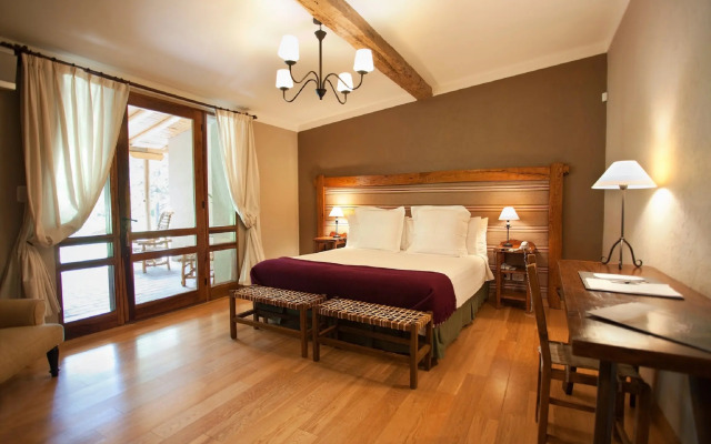 Algodon Wine Estates and Champions Club