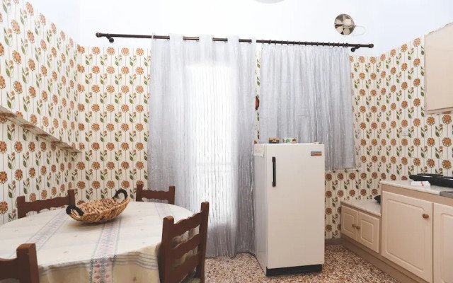 Albertos House